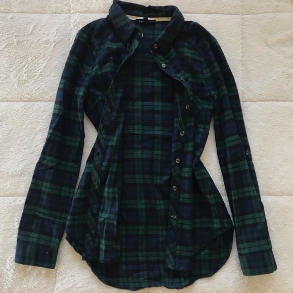 🖤Dark Green Plaid Flannel🖤 - Picture 3 of 3